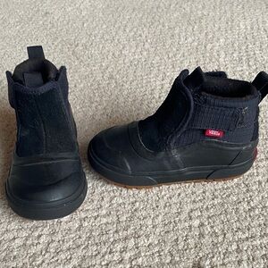 Vans Kids Black Velcro Snow Boots